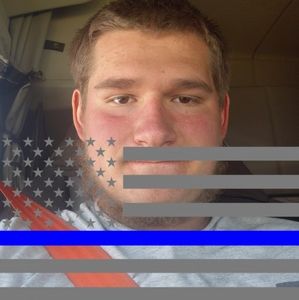 Meet your Posher, Everett